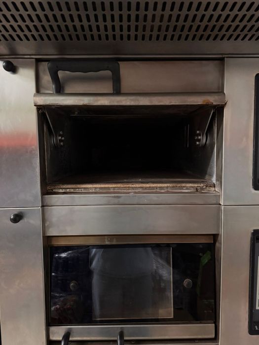 Forno de pão e arca
