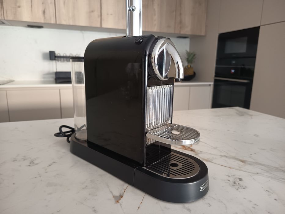 Máquina Café Delonghi Citiz Nespresso