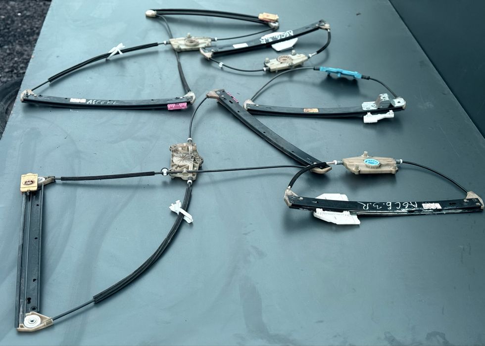 Склопідйомник Ауді А6 С6 перід зад Audi A6 C6 механізм склопідйомника