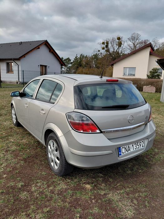 Opel Astra H 1.4 LPG  Elegance