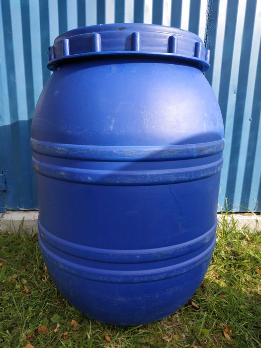 Beczka plastikowa 200 l