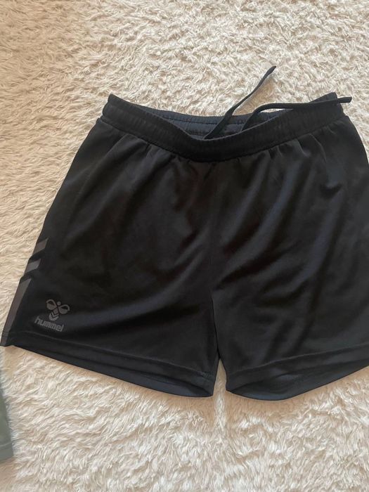 Спортивні шорти hummel