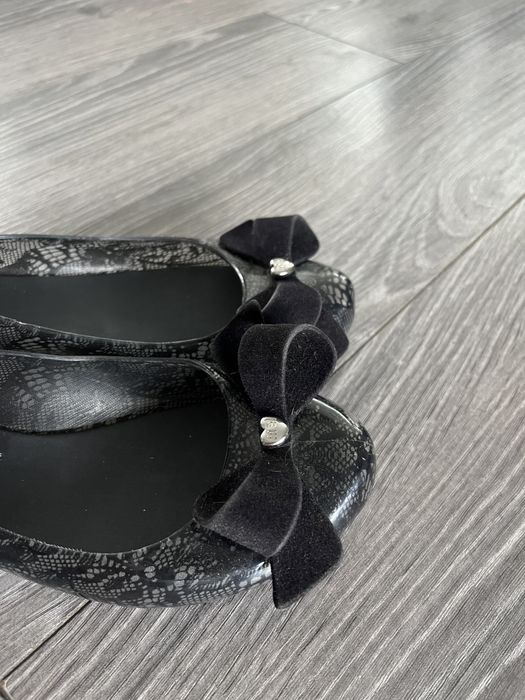 Baletki Melissa  Rozmiar 35/36 Całkowita Długość wkładki 22 cm