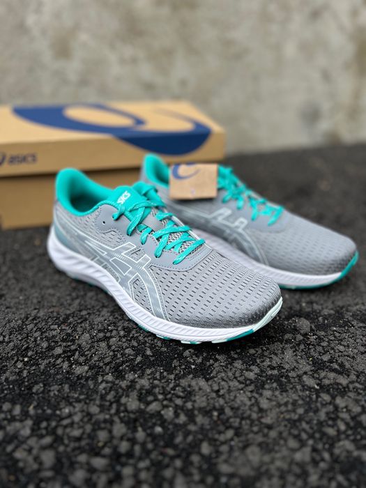 Бігові кросівки ASICS Gel-Excite 9. Оригінал.