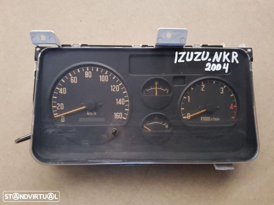 Quadrante Isuzu Nkr 2004