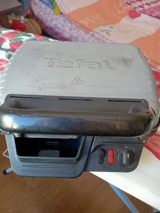 Гриль  продам терміново Tefal