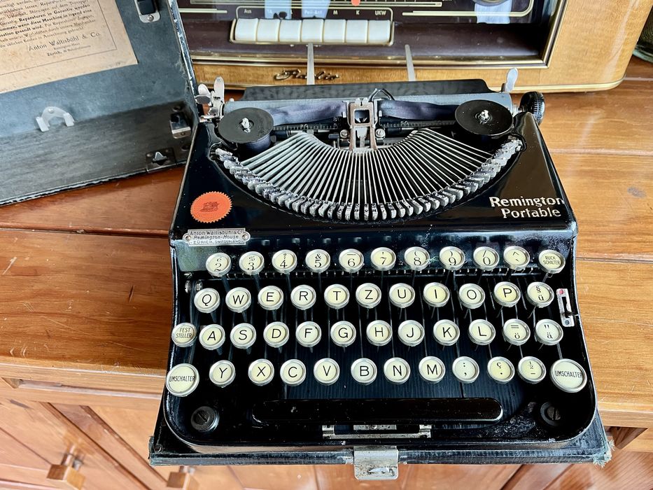 Antiga Maquina de escrever Remington Portable 1924