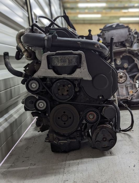 Мотор двигун двигатель Hyundai H1 Kia Sorento D4CB