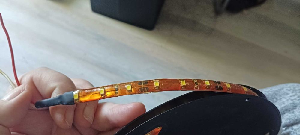 Светодиодная лента, 12 вольт белая.