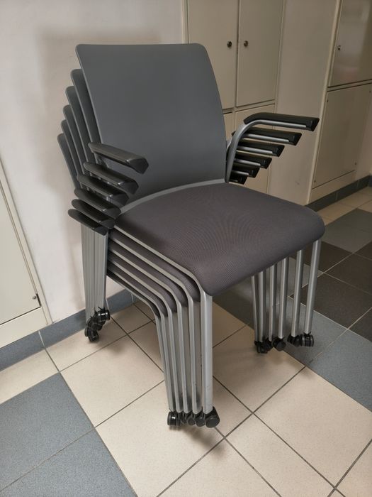 Krzesła konferencyjne STEELCASE Eastside mobilne