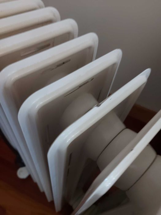 Aquecedor eléctrico como novo