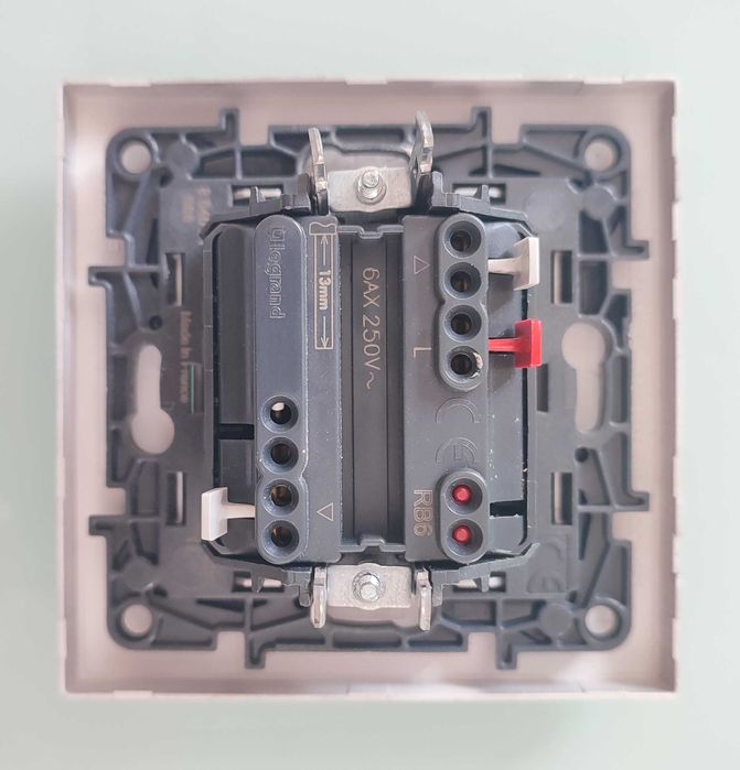 Interruptores Persianas LEGRAND Niloé Step