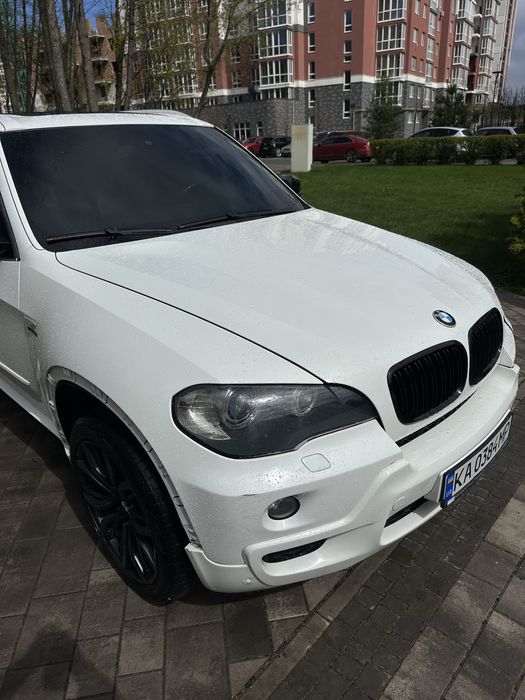 BMW x5 e70 3.5 d 2009 год