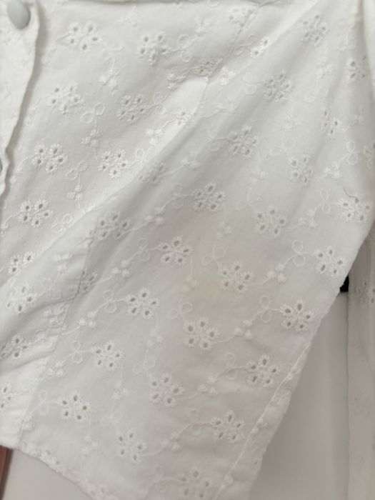 Biały krótki top Stradivarius