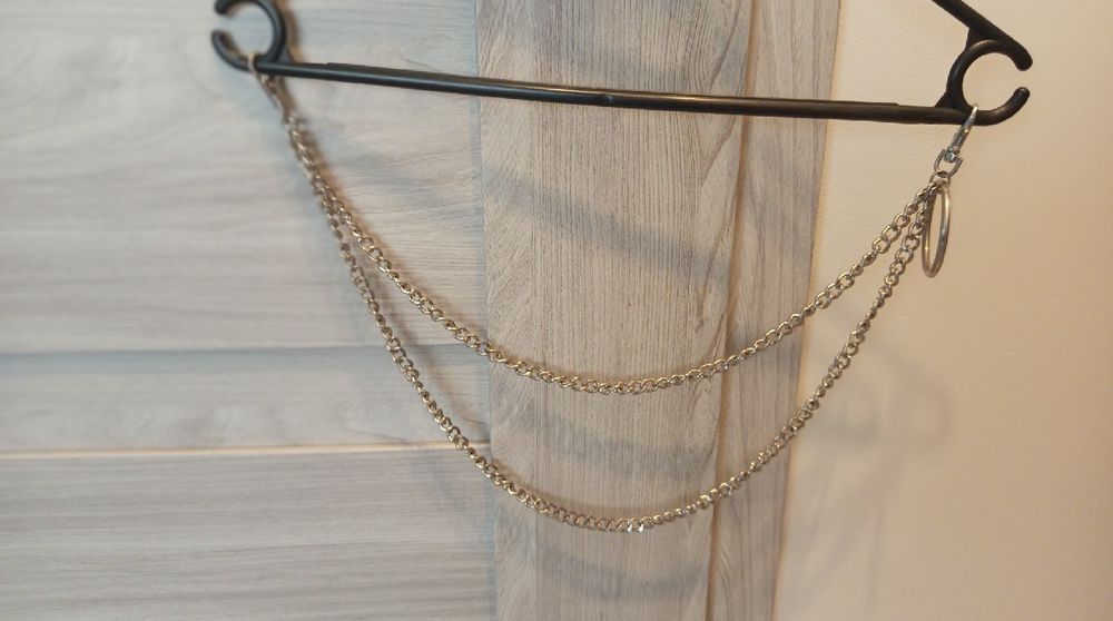 Ozdobny łańcuch do spodni