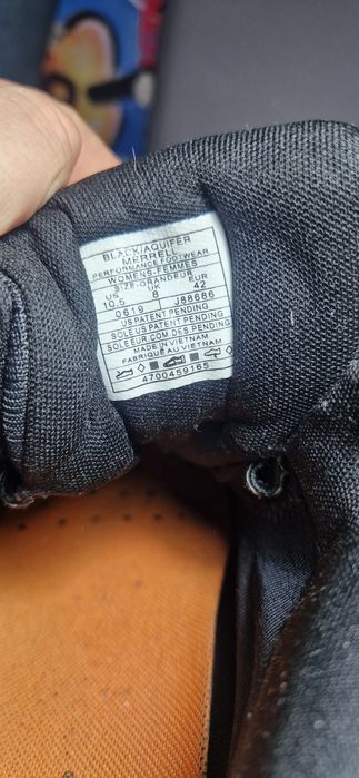 Merrell 42.         .