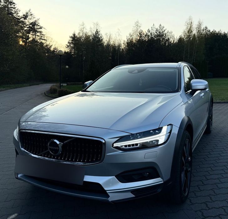 Volvo V90 Cross Country