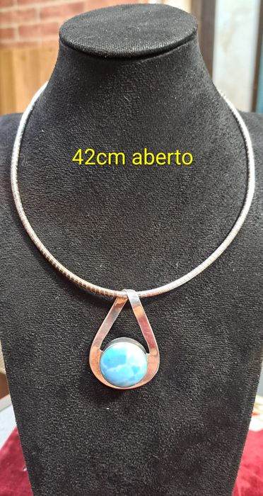 Colar gargantilha vintage em Prata.