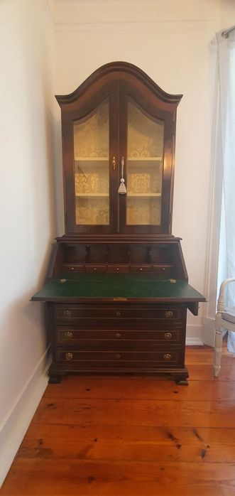 Escrivaninha antiga com Secretária e Livreira Antiga em Madeira com Vitrine