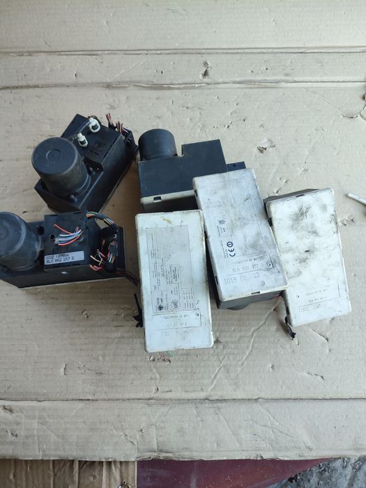 Компресор центрального замка Ауді А3, А4 В5.