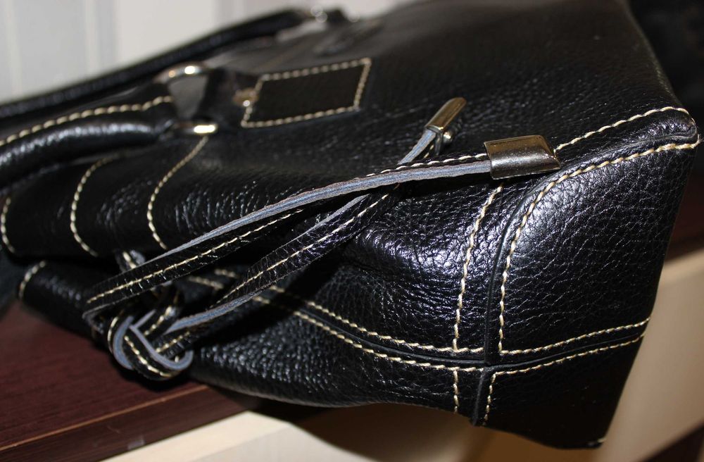 Шикарная кожаная сумка TOD'S, черная. Оригинал.