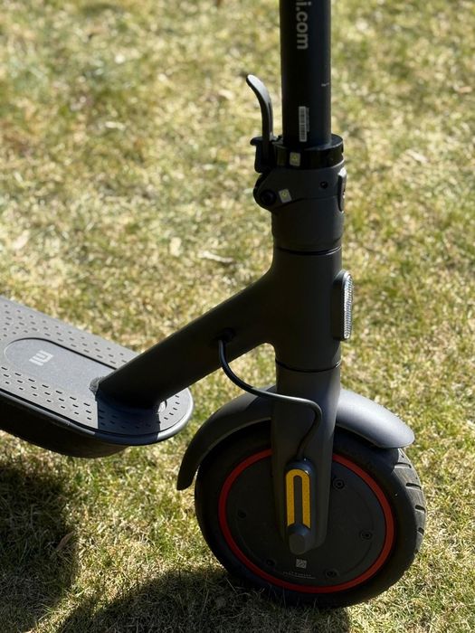 Hulajnoga Xiaomi Mi Electric scooter pro 2 niski przebieg