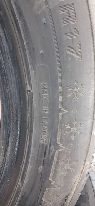 Зимові шини DUNLOP215/55R17 097...648...0812