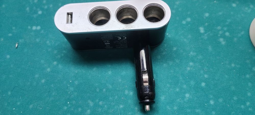 Adaptador de isqueiro para carro