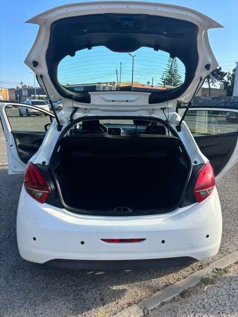Peugeot 208 1.2 PureTech | 2019 | 94000km | Excelente Estado