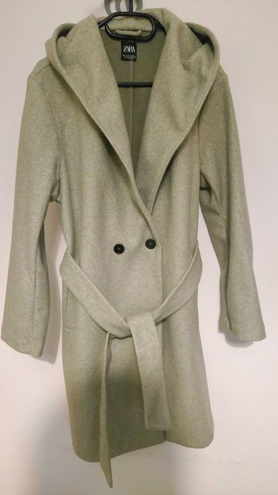 Wiosenno - jesienny płaszczyk damski Zara