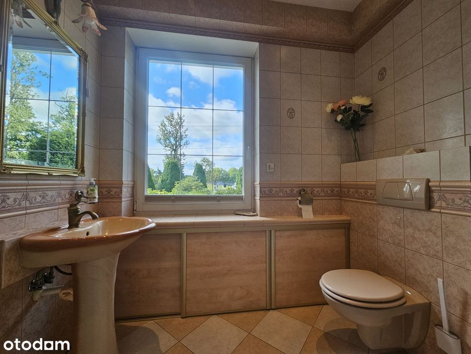 Elegancki dworek z apartamentem dla gości  w Stargardzie, ul. Reymonta