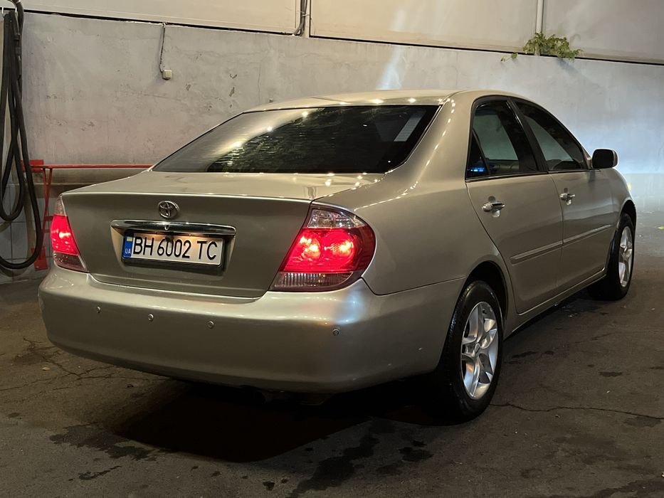 Продам Toyota Camry
