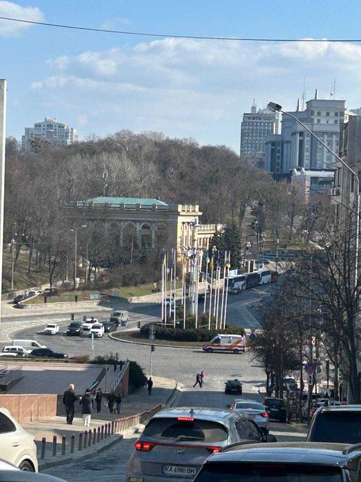 Продам 3-к квартиру вул.Костельна(Костьольна),10 2(7), 90м, 205000дол