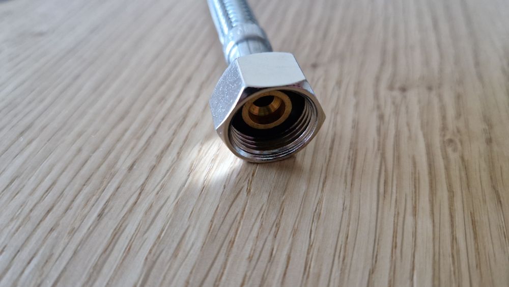FERRO wężyk wody do zlewozmywaka M9 x 3/8