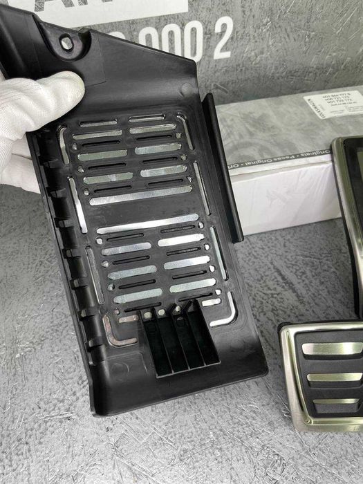 Накладки на педалі Audi Q7 4L 2006-2015