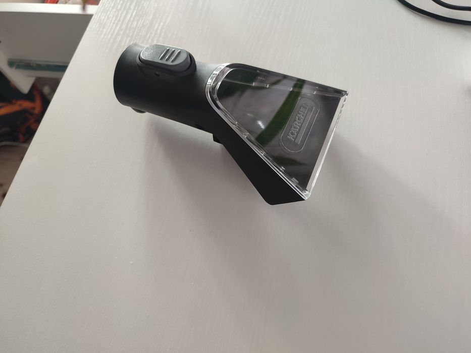 Оренда Миючого Пилососу Karcher