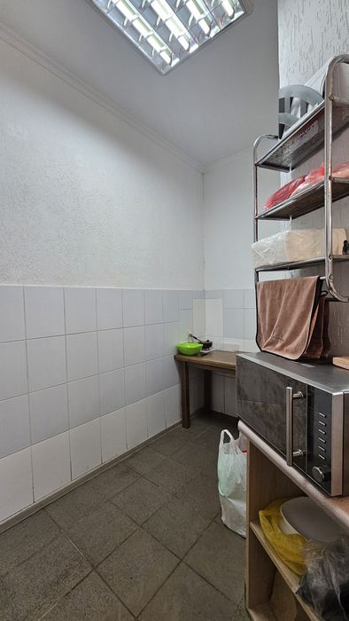 Продам комерційне приміщення в центрі міста. Торг!!!