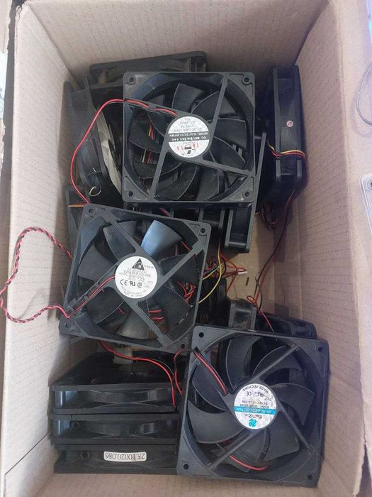 Кулер 80 92 120мм з підсвіткою 3пін molex Молекс 3 pin подсветка