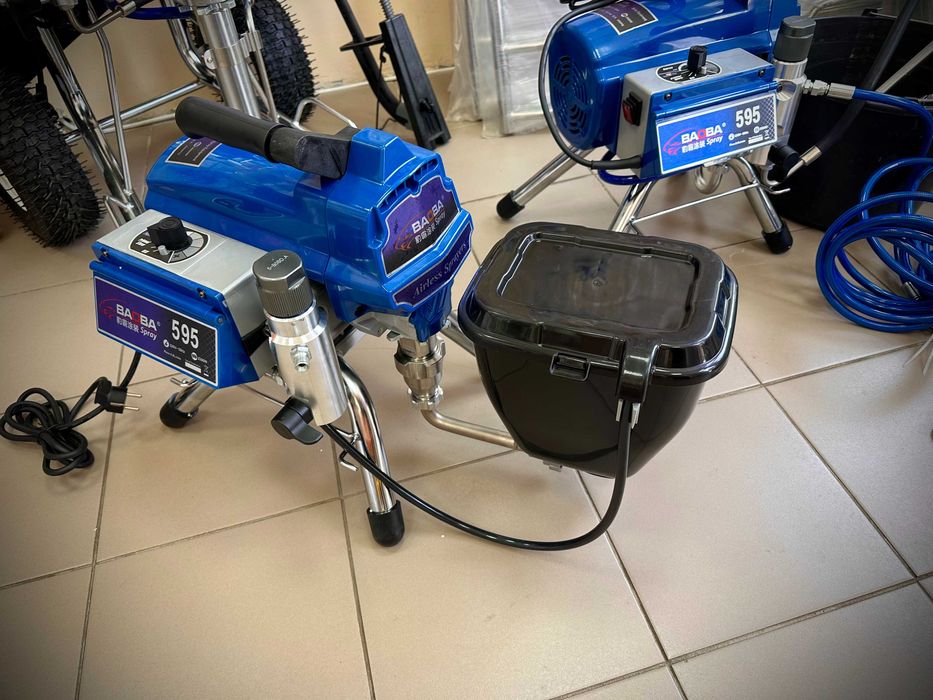 Бак, бункер, контейнер для фарби шпаклівки для фарбувальних апаратів