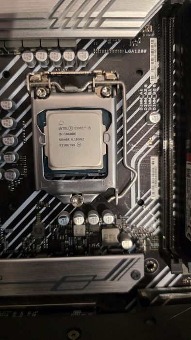 Процесор I5-10600k