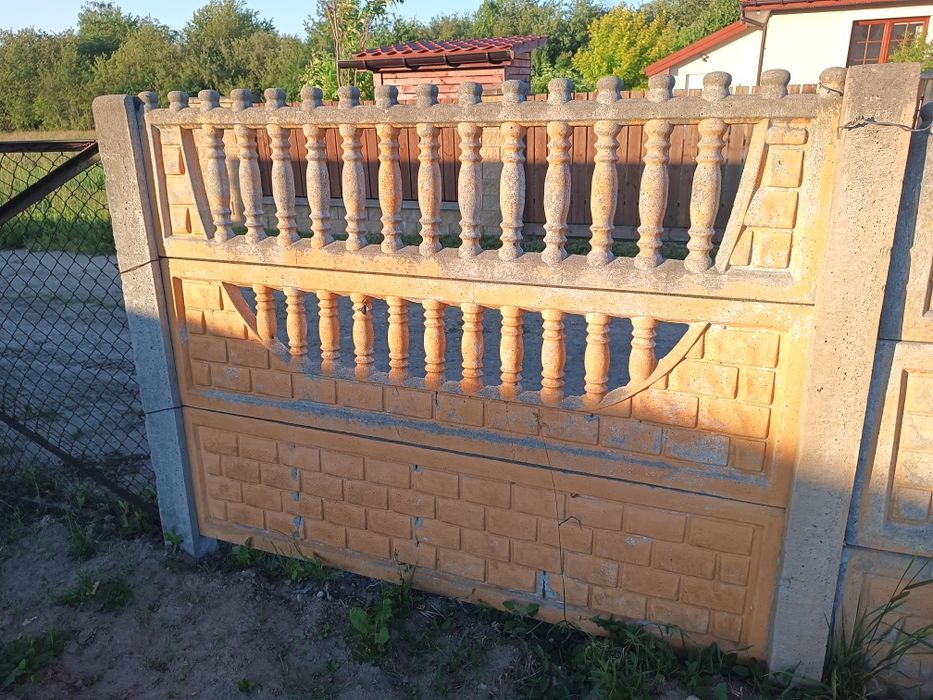 Sprzedam płot betonowy