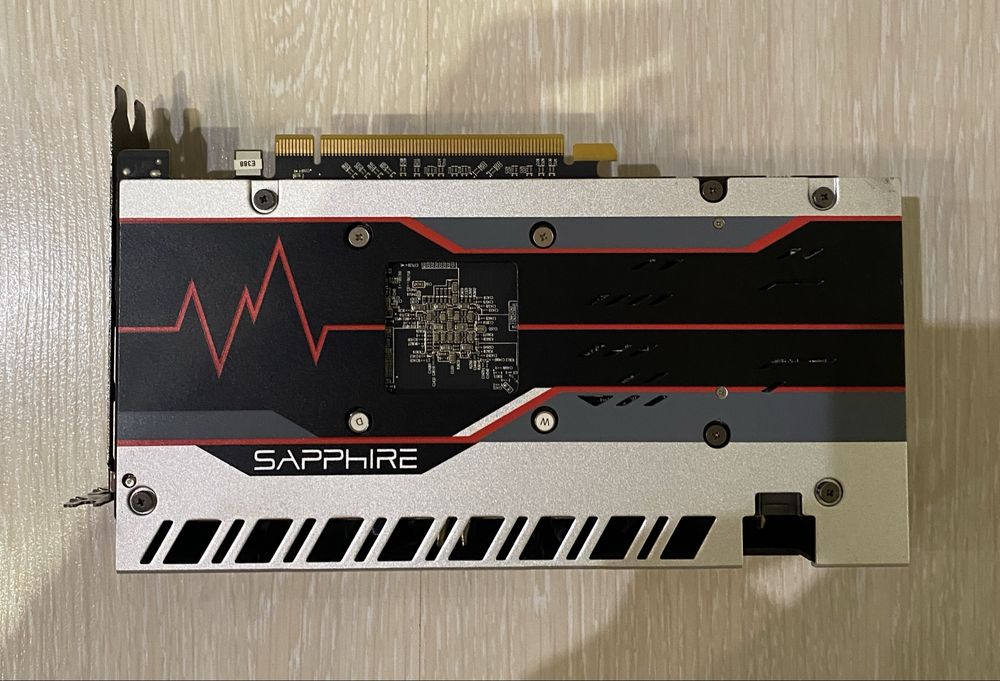 Видеокарта Sapphire RX570 Pulse 4 GB