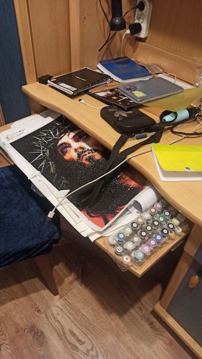 Meble młodzieżowe zadbane