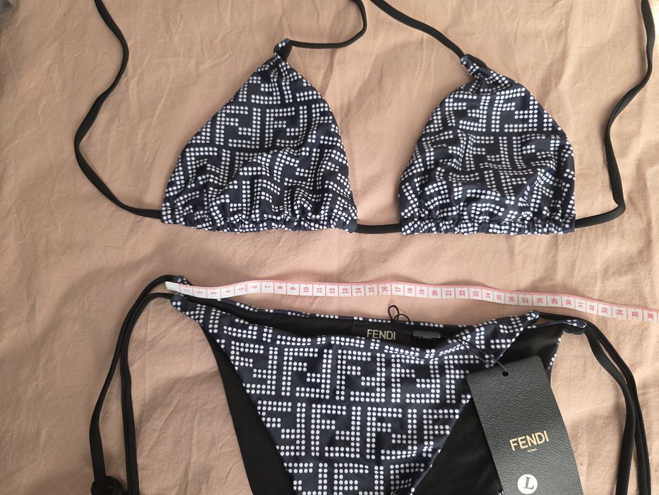 Продам купальник Fendi