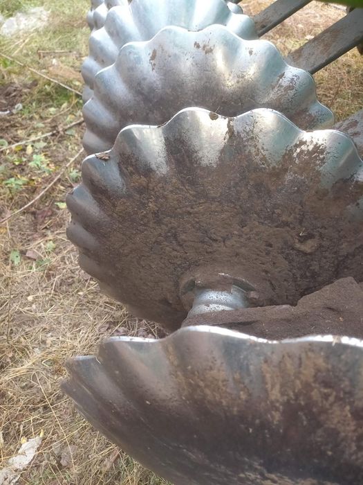 Продам дискову борону