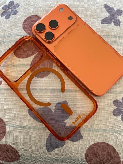 Iphone 17 Pro Orange