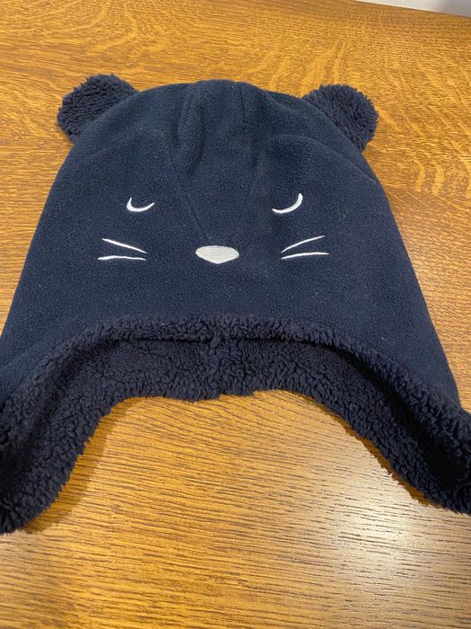 Granatowa czapka dziecięca