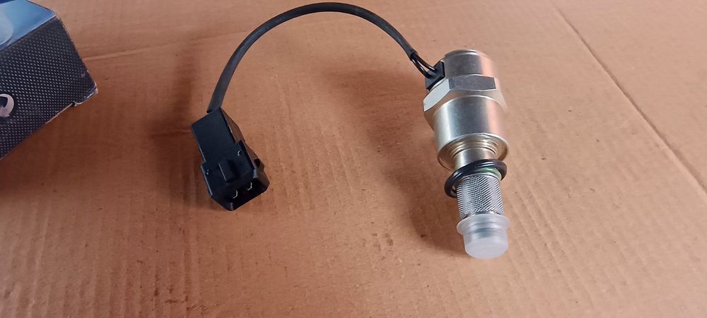 Клапан ТНВД Lukas (Delfi) з фішкою