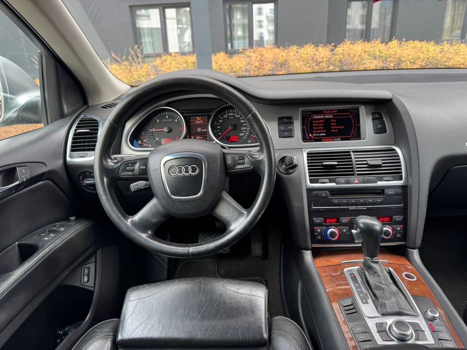 Машинка в хорошому стані!!!