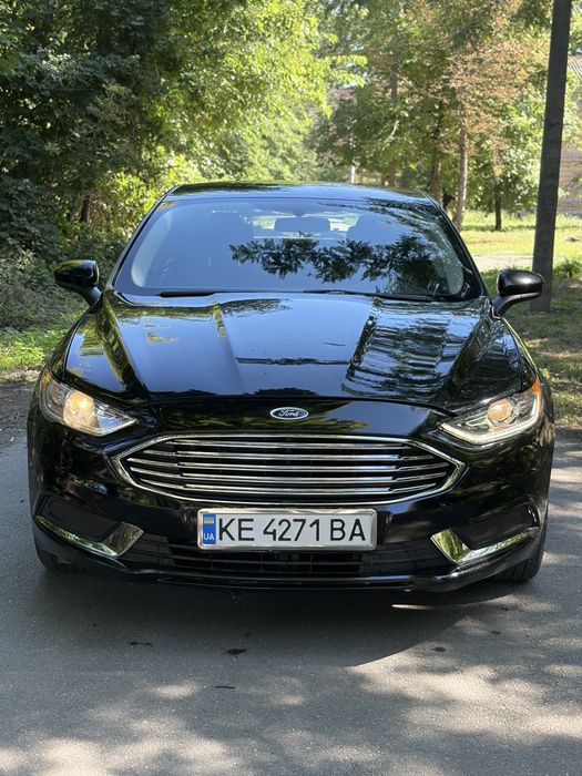 Ford Fusion 2018 Гібрід